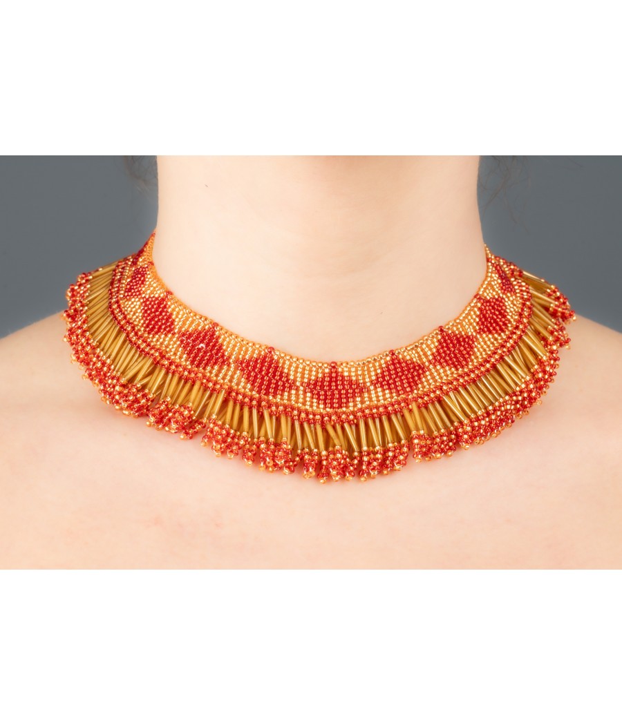 Collier ethnique en perles de verre