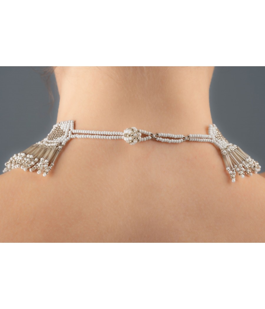 Collier ethnique en perles de verre